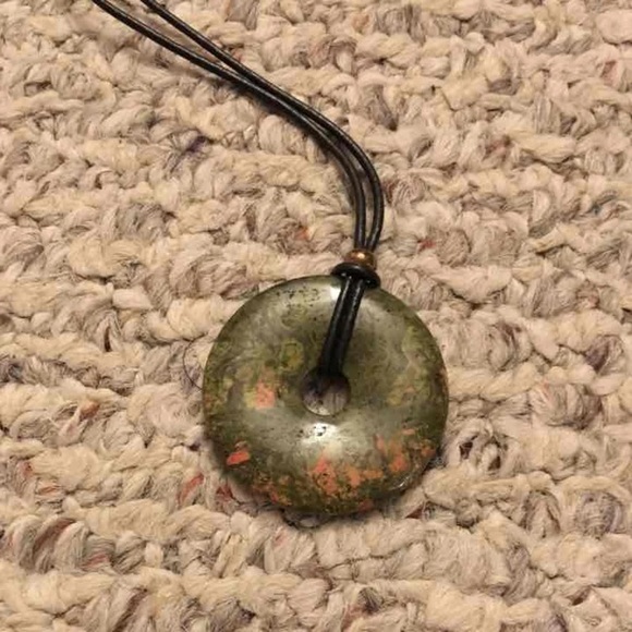 Stone Jewelry Set - Picture 3 of 4